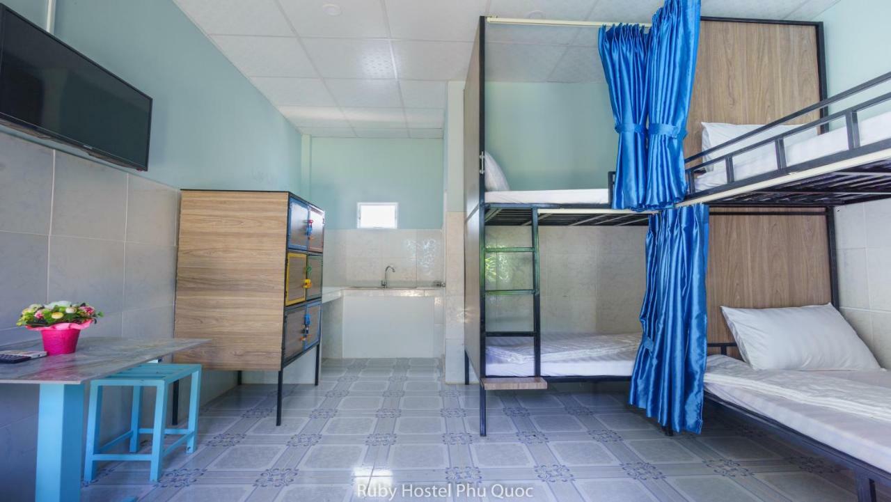 Ruby Phu Quoc Hostel Dış mekan fotoğraf