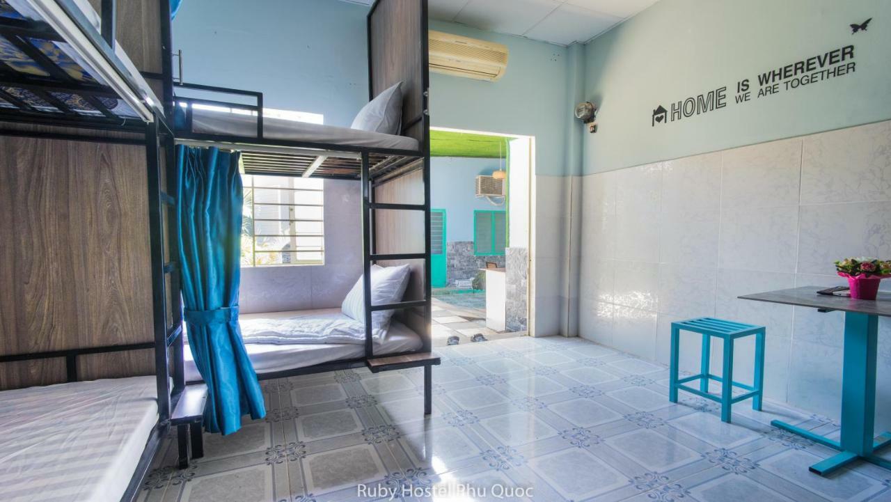 Ruby Phu Quoc Hostel Dış mekan fotoğraf