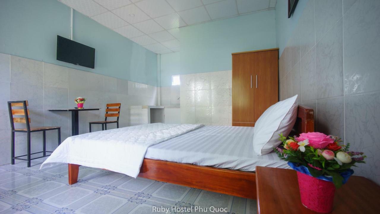 Ruby Phu Quoc Hostel Dış mekan fotoğraf