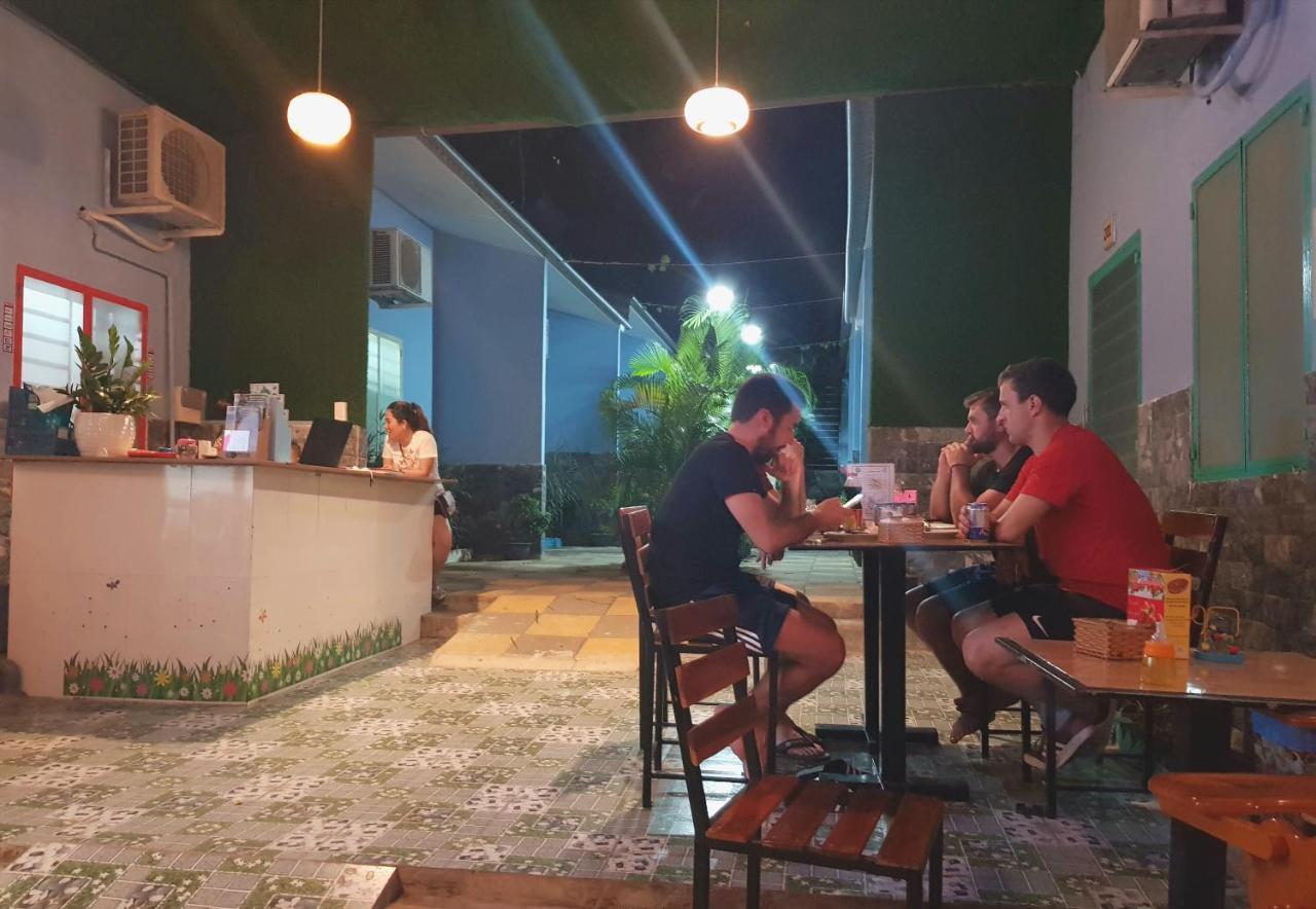 Ruby Phu Quoc Hostel Dış mekan fotoğraf