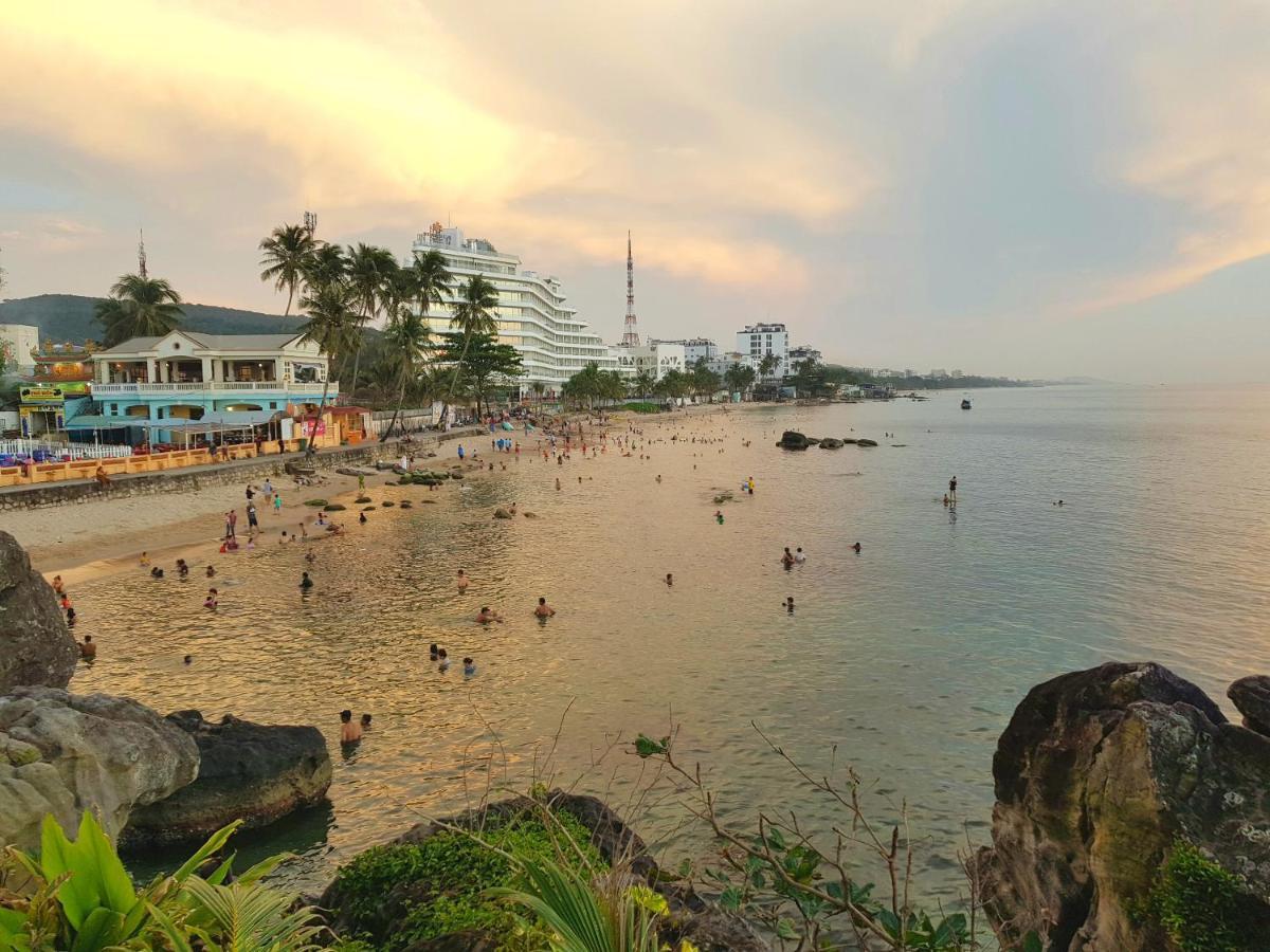 Ruby Phu Quoc Hostel Dış mekan fotoğraf