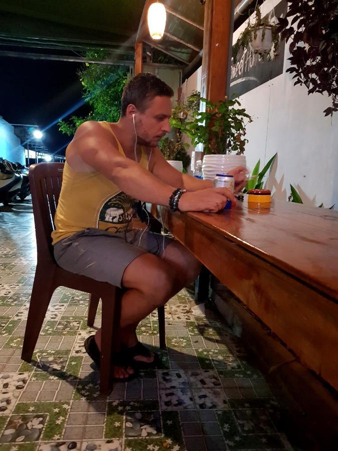 Ruby Phu Quoc Hostel Dış mekan fotoğraf